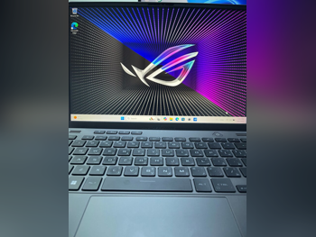 Laptops Asus  - G Series  2024  - Black  - Windows 11  - AMD  - Ryzen  -Memory (Ram): 16 GB