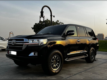 Toyota  Land Cruiser  GX  2016  Automatic  311,000 Km  6 Cylinder  Four Wheel Drive (4WD)  SUV  Black