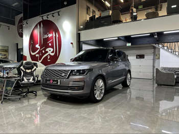 Land Rover  Range Rover  Vogue  Autobiography  2020  Automatic  70,000 Km  8 Cylinder  Four Wheel Drive (4WD)  SUV  Gray