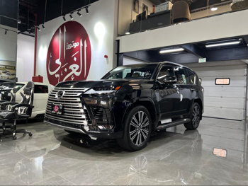 Lexus  LX  600 Luxury  2025  Automatic  0 Km  6 Cylinder  Four Wheel Drive (4WD)  SUV  Black  With Warranty