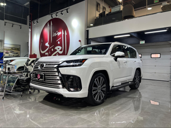Lexus  LX  600 Luxury  2025  Automatic  0 Km  6 Cylinder  Four Wheel Drive (4WD)  SUV  White  With Warranty