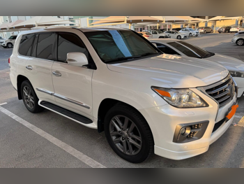 Lexus LX 570 S 2015 Automatic 217,000 Km 8 Cylinder Four Wheel Drive (4WD) SUV White