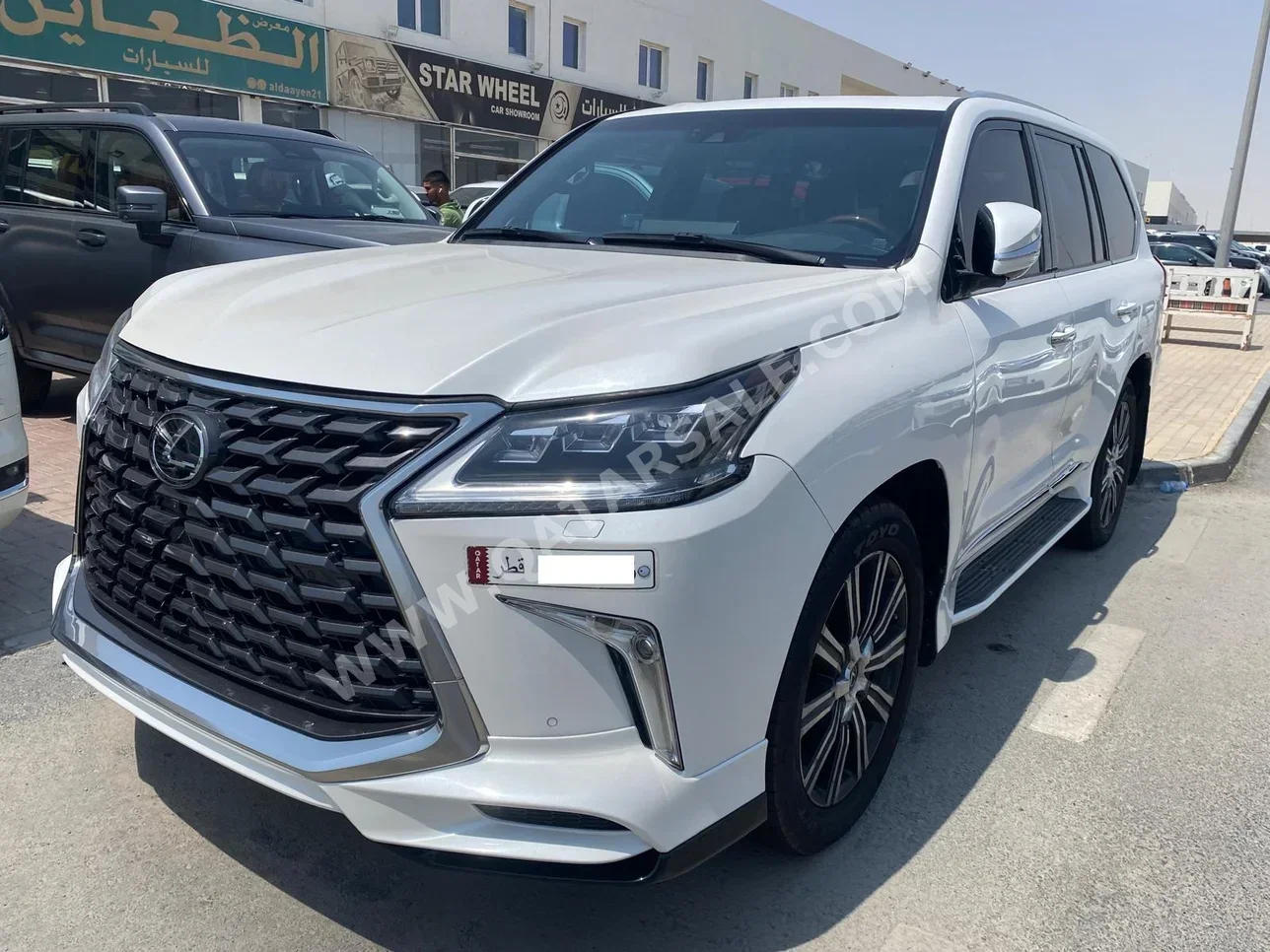 لكزس  ال اكس  570 اس  2018  اوتوماتيك  275,000 كم  8 سلندر  دفع رباعي  اس يو في  أبيض