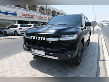 Toyota  Land Cruiser  GR Sport Twin Turbo  2022  Automatic  71,000 Km  6 Cylinder  Four Wheel Drive (4WD)  SUV  Black  With Warranty