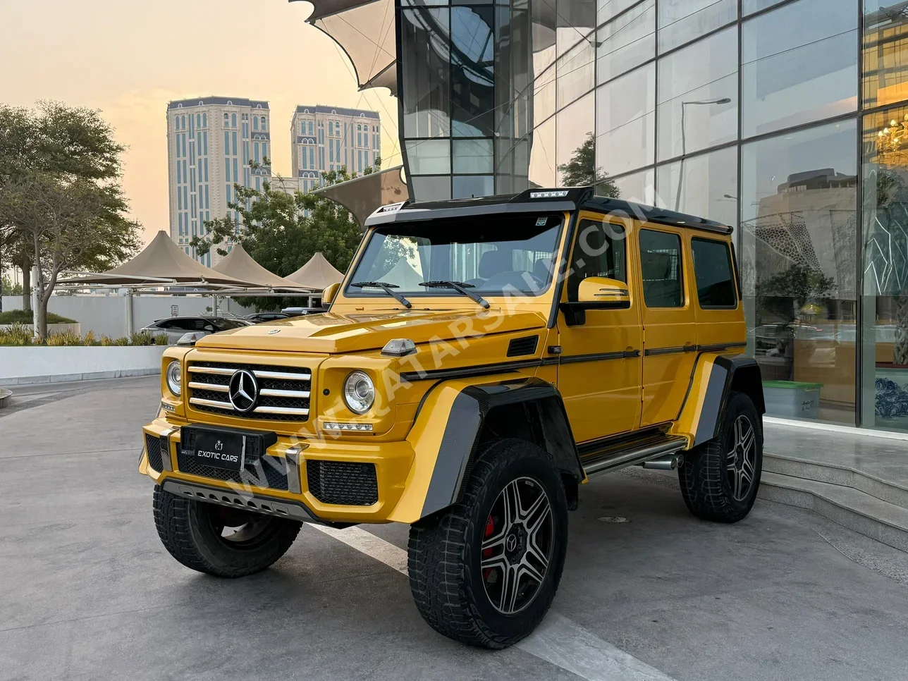 Mercedes-Benz  G-Class  500 4X4  2016  Automatic  15,000 Km  8 Cylinder  Four Wheel Drive (4WD)  SUV  Yellow