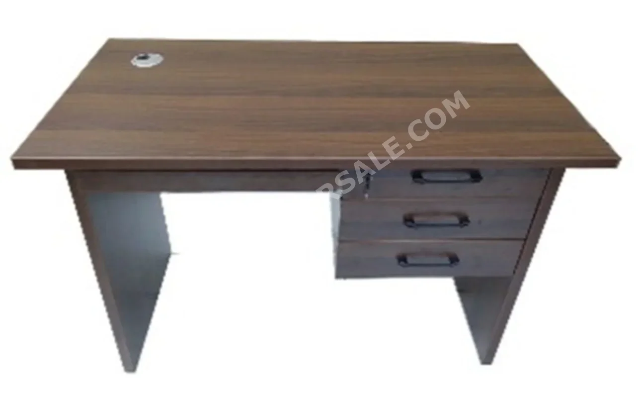 المكاتب ومكاتب الحاسوب - مكتب كمبيوتر  - ميرير للمفروشات  - بنى