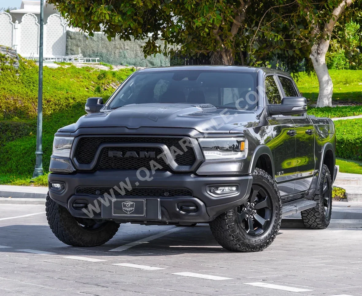 Dodge  Ram  Rebel  2024  Automatic  43,000 Km  8 Cylinder  Four Wheel Drive (4WD)  Pick Up  Gray  With Warranty