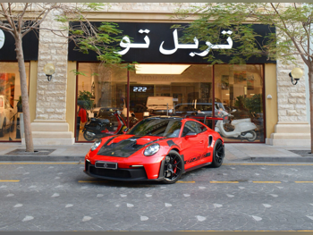بورش  911  جي تي 3 ار اس - وايساخ باكج  2024  اوتوماتيك  4,400 كم  6 سلندر  دفع خلفي  كوبيه \ سبورت  أحمر  تحت الضمان