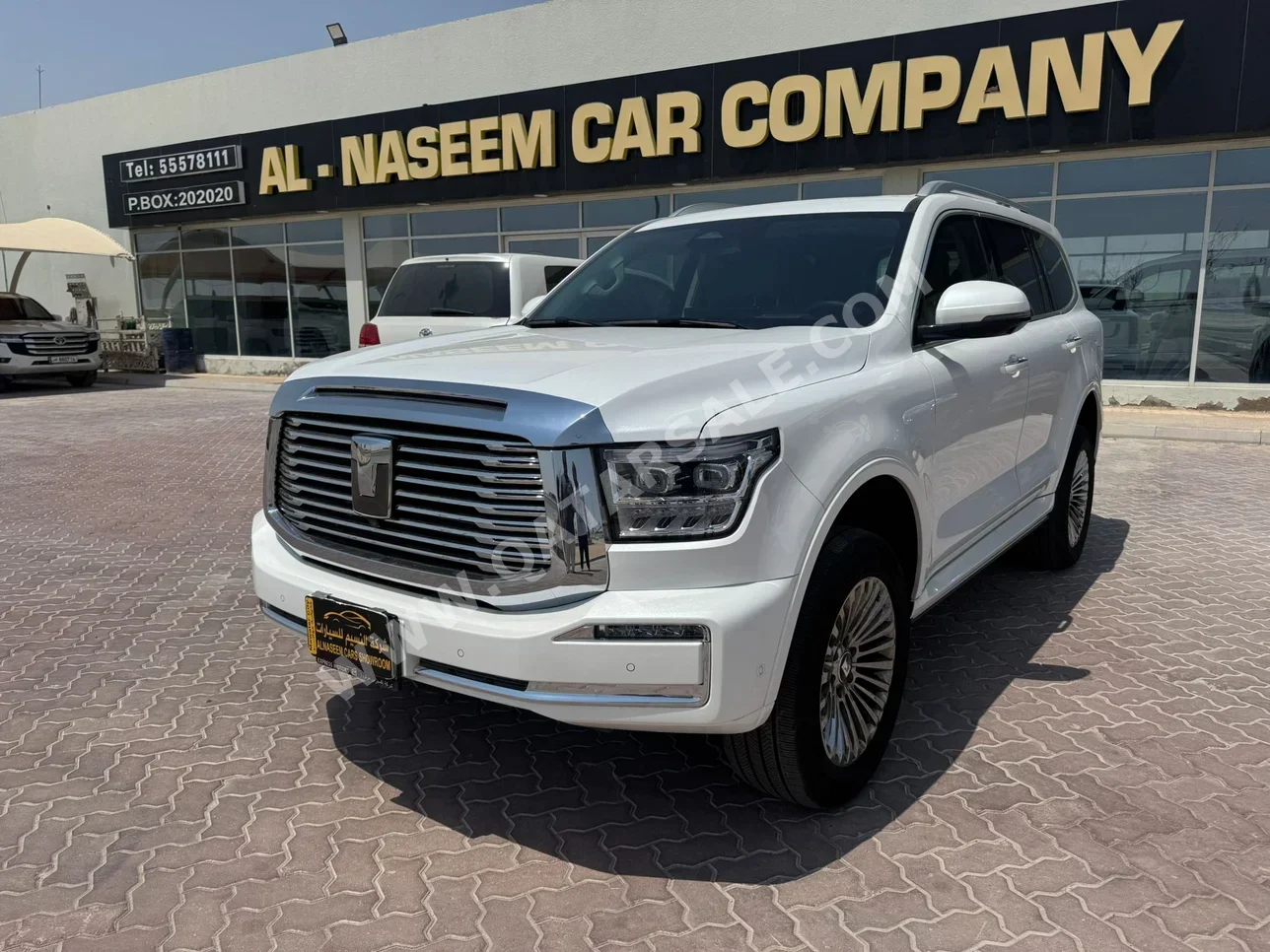 GWM  Tank  500  2025  Automatic  4,000 Km  6 Cylinder  Four Wheel Drive (4WD)  SUV  White  With Warranty