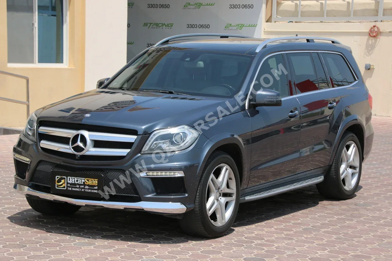 Mercedes-Benz  GL  500  2013  Automatic  135,000 Km  8 Cylinder  Four Wheel Drive (4WD)  SUV  Gray