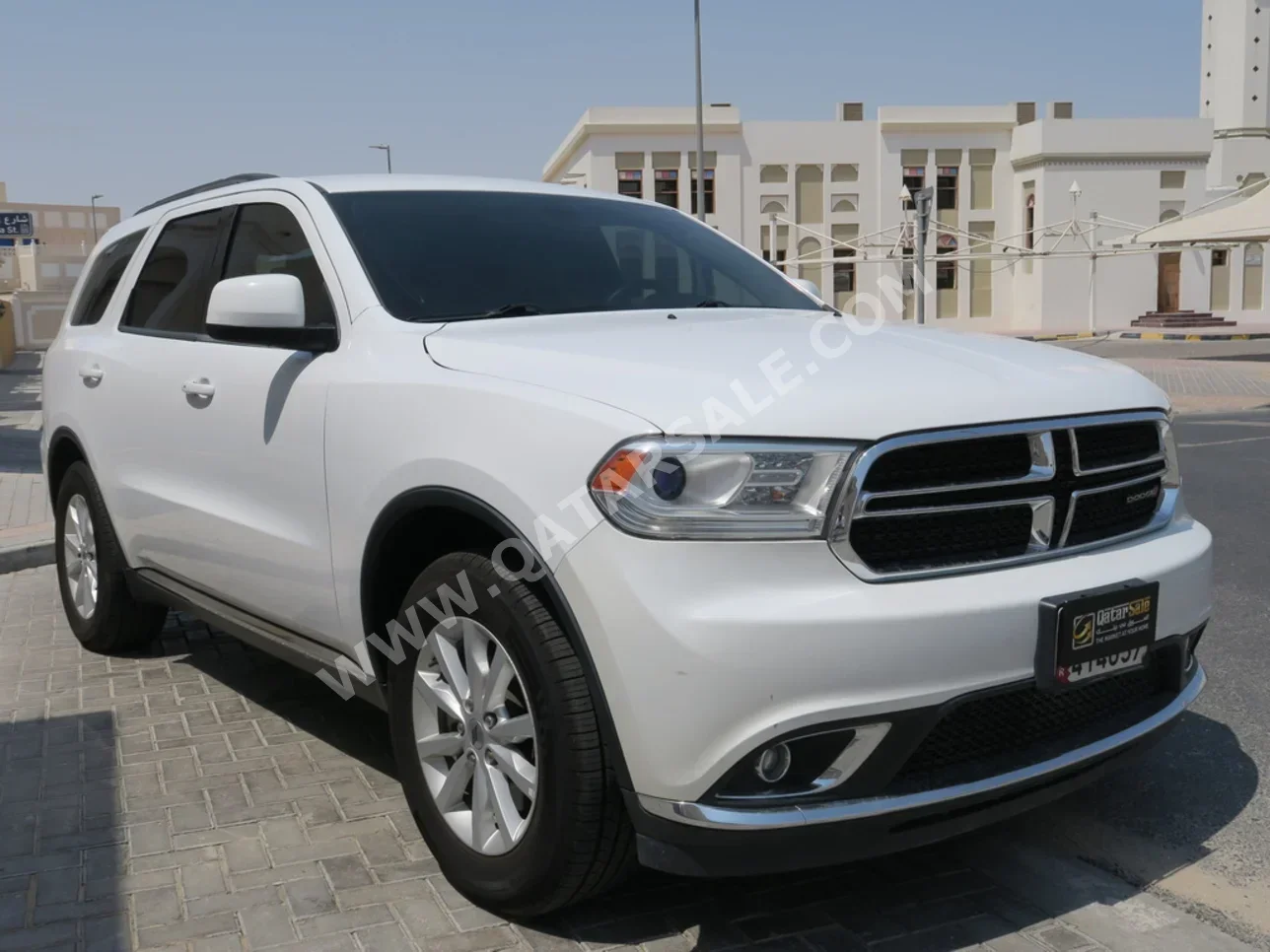 Dodge  Durango  2019  Automatic  74,000 Km  6 Cylinder  All Wheel Drive (AWD)  SUV  White