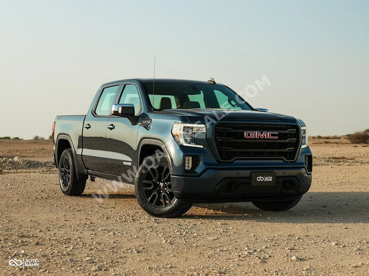 GMC  Sierra  Elevation  2022  Automatic  110,000 Km  8 Cylinder  Four Wheel Drive (4WD)  Pick Up  Dark Blue
