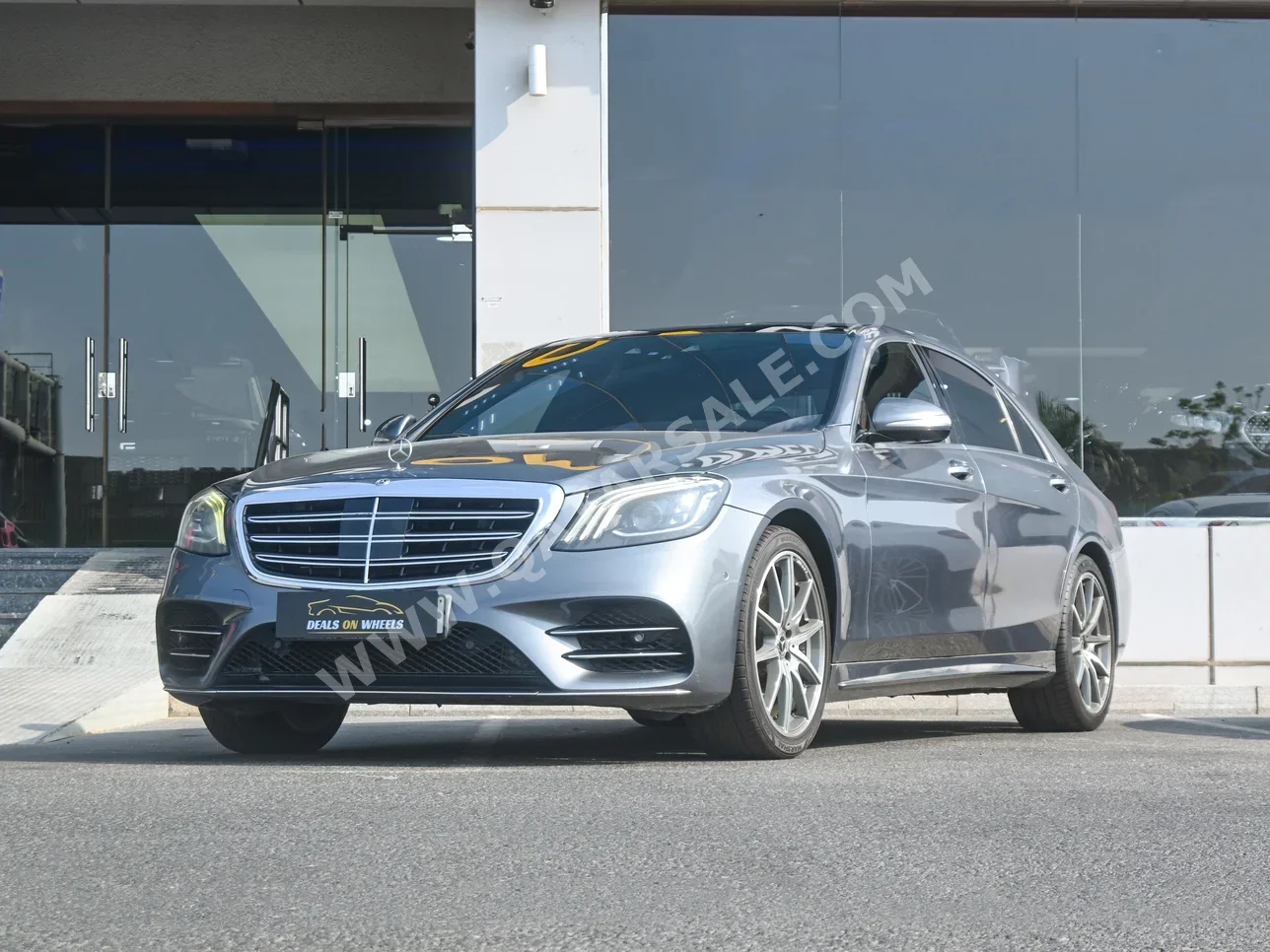 Mercedes-Benz  S-Class  450  2019  Automatic  200,000 Km  6 Cylinder  Rear Wheel Drive (RWD)  Sedan  Gray
