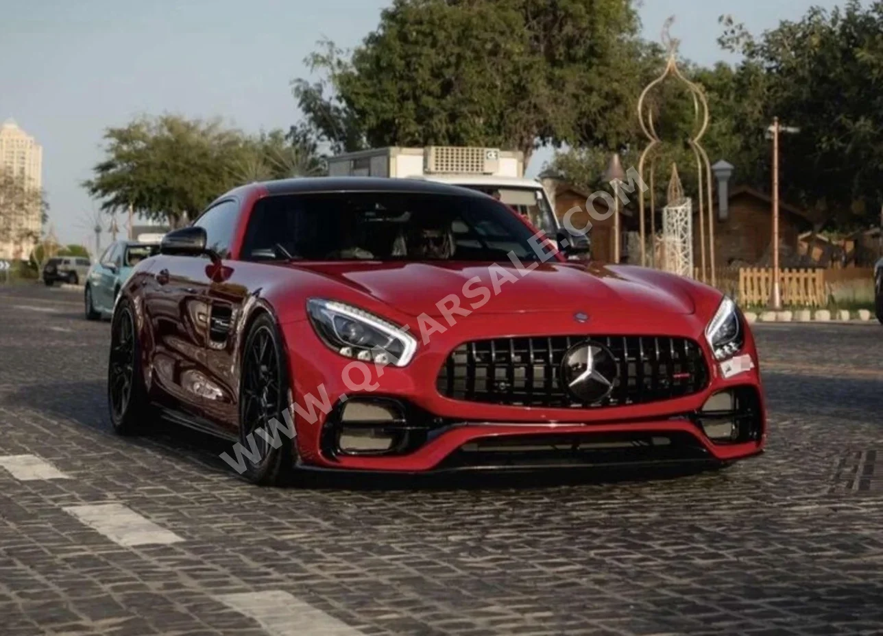 Mercedes-Benz  GT  63 S AMG  2015  Automatic  155,000 Km  8 Cylinder  Rear Wheel Drive (RWD)  Coupe / Sport  Red
