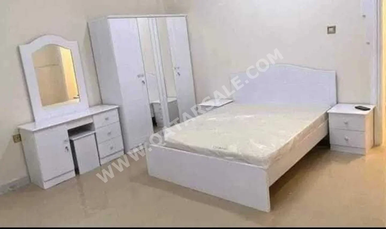 Bedroom Sets - 4 Pieces Set  - White