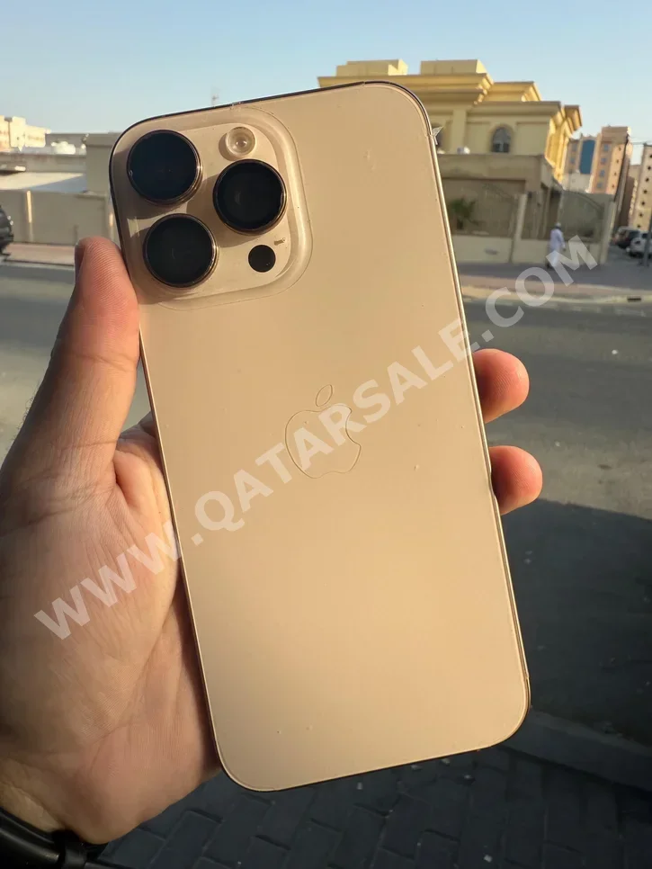 هواتف نقالة ابل  - ايفون 16  - برو ماكس  - ذهبي  - 256 جيجابايت