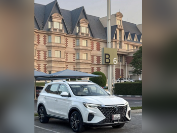 MG  RX5  4 Cylinder  SUV 4x4  White  2024