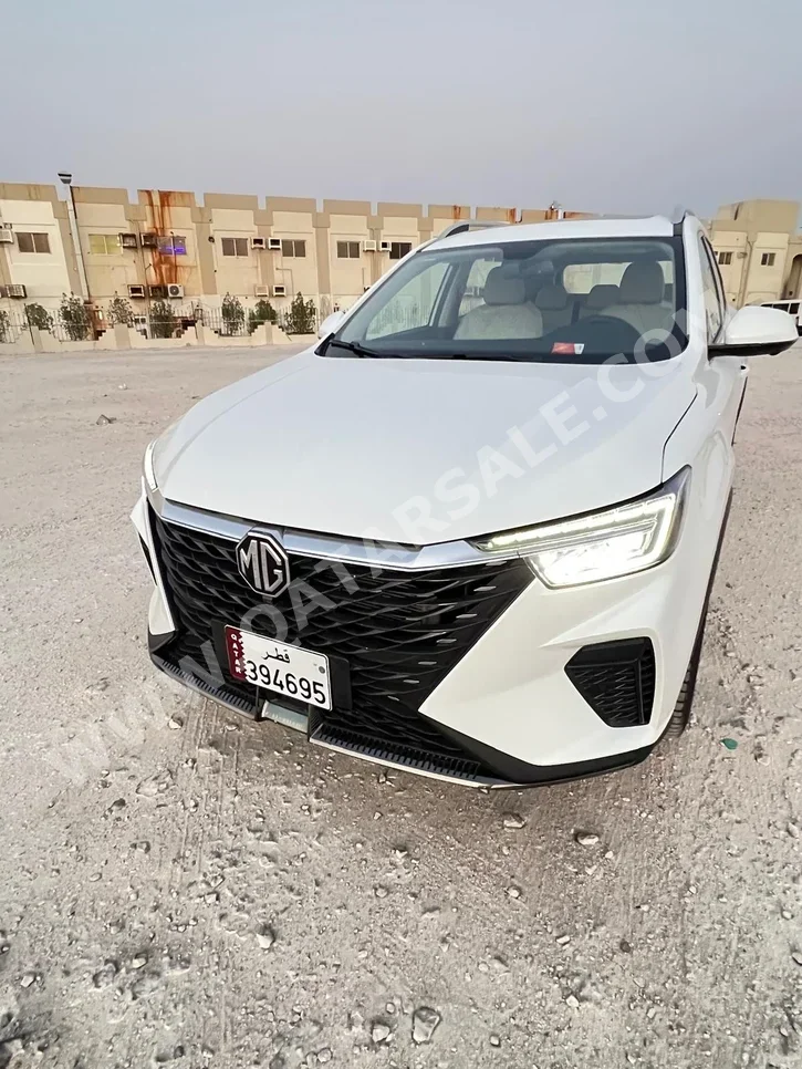 ام جي  ار اكس5  4 سلندر  إس يو في 4 في 4  أبيض  2024