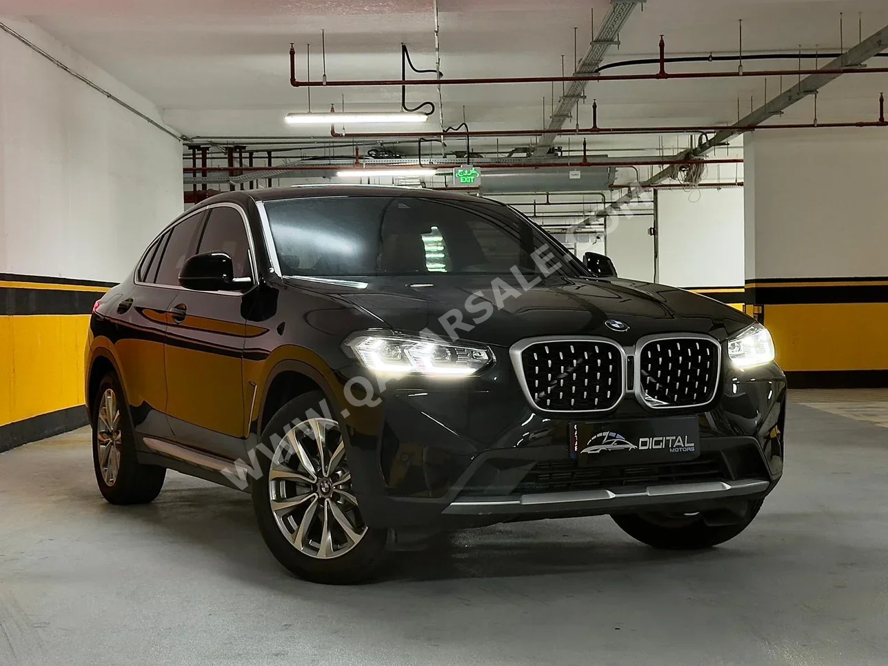 BMW  X-Series  X4  2024  Automatic  12,900 Km  4 Cylinder  Four Wheel Drive (4WD)  SUV  Black  With Warranty
