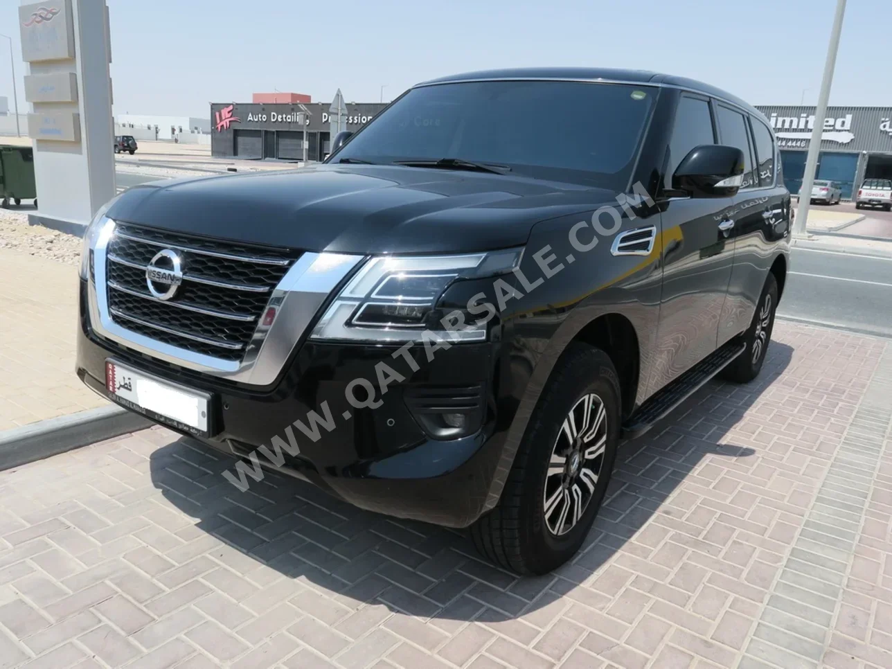 Nissan  Patrol  SE  2020  Automatic  98,000 Km  8 Cylinder  Four Wheel Drive (4WD)  SUV  Black