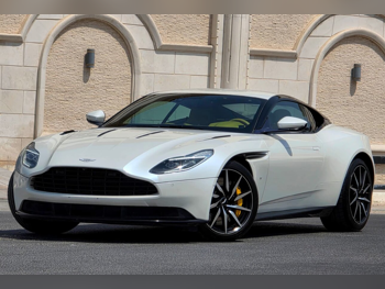 Aston Martin  DB  11  2017  Automatic  42,000 Km  12 Cylinder  Rear Wheel Drive (RWD)  Coupe / Sport  White