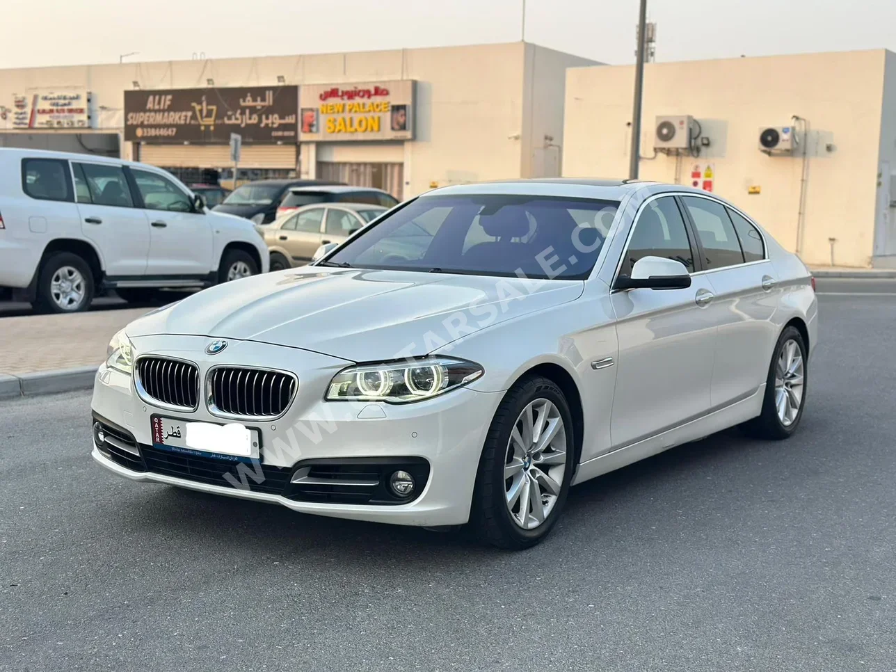 BMW  5-Series  528i  2016  Automatic  63,000 Km  4 Cylinder  Rear Wheel Drive (RWD)  Sedan  White