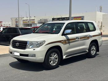 Toyota  Land Cruiser  GXR  2009  Automatic  477,000 Km  8 Cylinder  Four Wheel Drive (4WD)  SUV  White