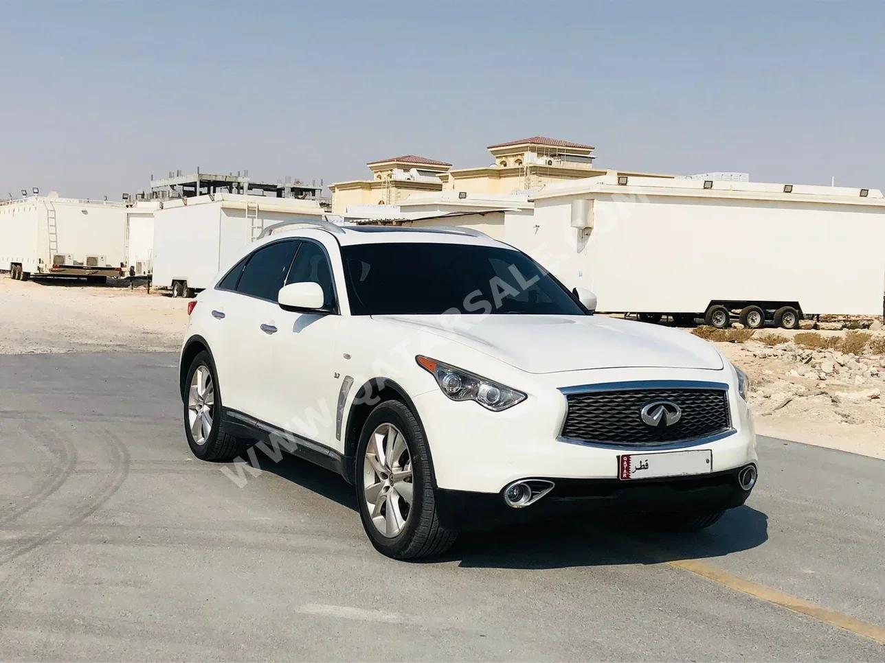 Infiniti  QX  70  2018  Automatic  109,000 Km  6 Cylinder  All Wheel Drive (AWD)  SUV  White
