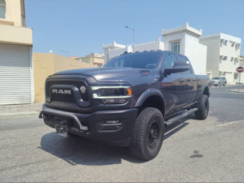 Dodge  Ram  2500 Power Wagon  2020  Automatic  75,615 Km  8 Cylinder  Four Wheel Drive (4WD)  Pick Up  Gray