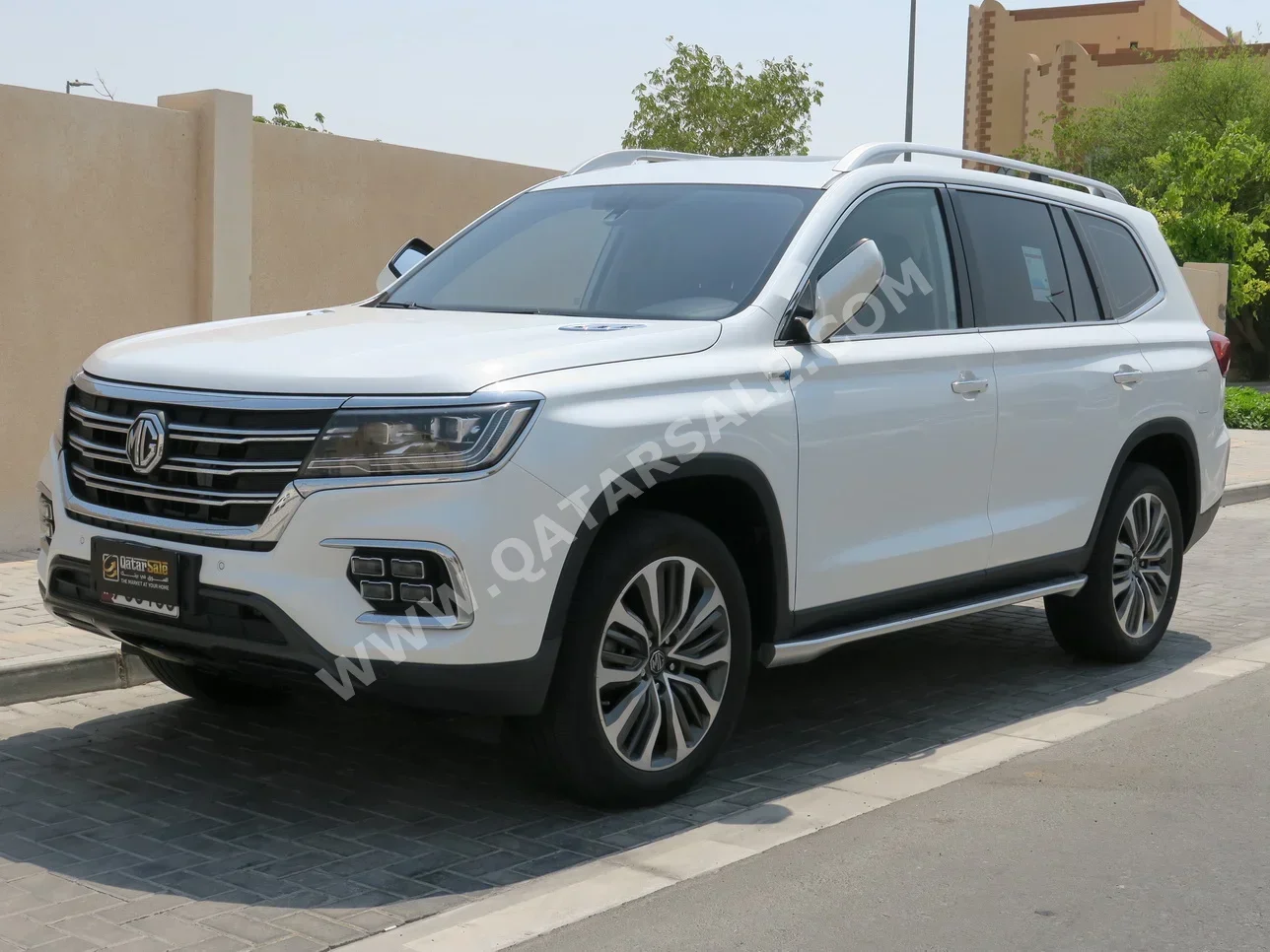 ام جي  ار اكس8  30 تي  2023  اوتوماتيك  32,000 كم  4 سلندر  دفع رباعي  اس يو في  أبيض لؤلؤي  تحت الضمان