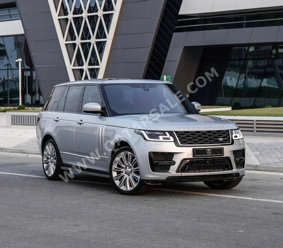 Land Rover  Range Rover  Vogue HSE  2019  Automatic  25,000 Km  8 Cylinder  Four Wheel Drive (4WD)  SUV  Silver  With Warranty