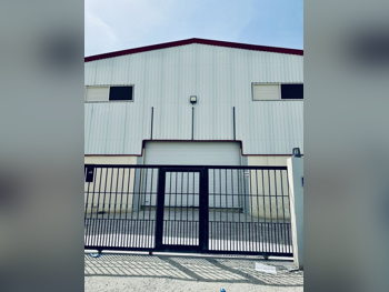 Warehouses & Stores - Al Wakrah  - Barkit Al Awamer  -Area Size: 1000 Square Meter