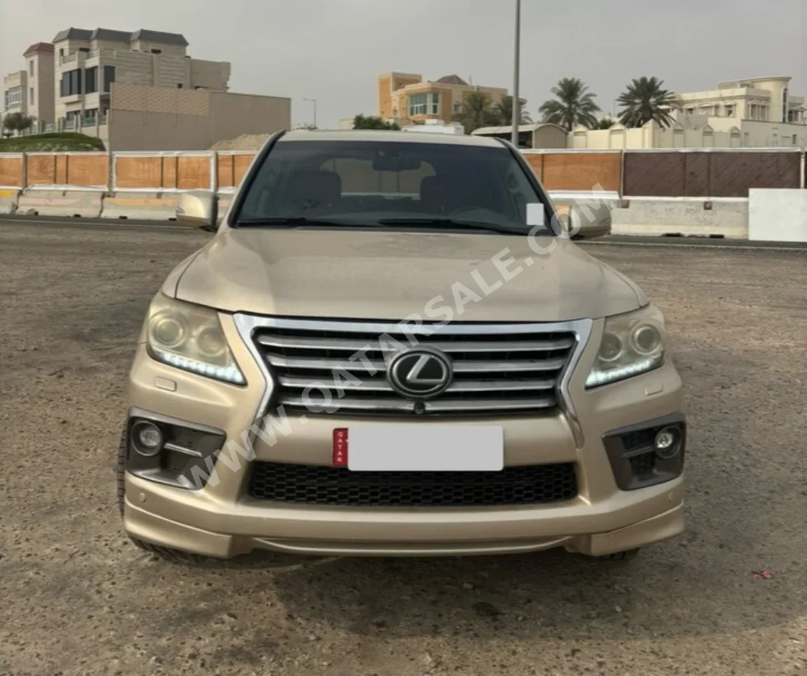 Lexus  LX  570  2012  Automatic  244,000 Km  8 Cylinder  Four Wheel Drive (4WD)  SUV  Beige