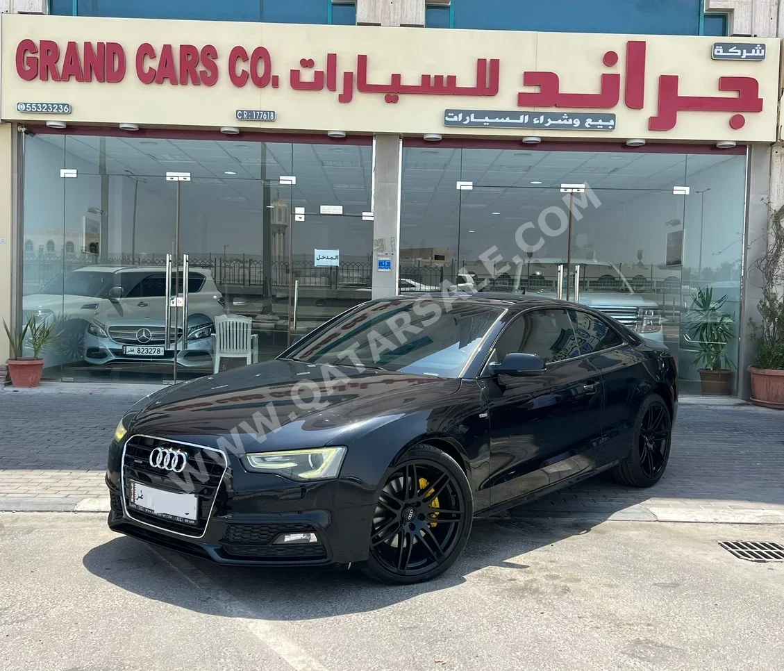 اودي  أي 5  2015  اوتوماتيك  122,000 كم  6 سلندر  دفع خلفي  سيدان  أسود