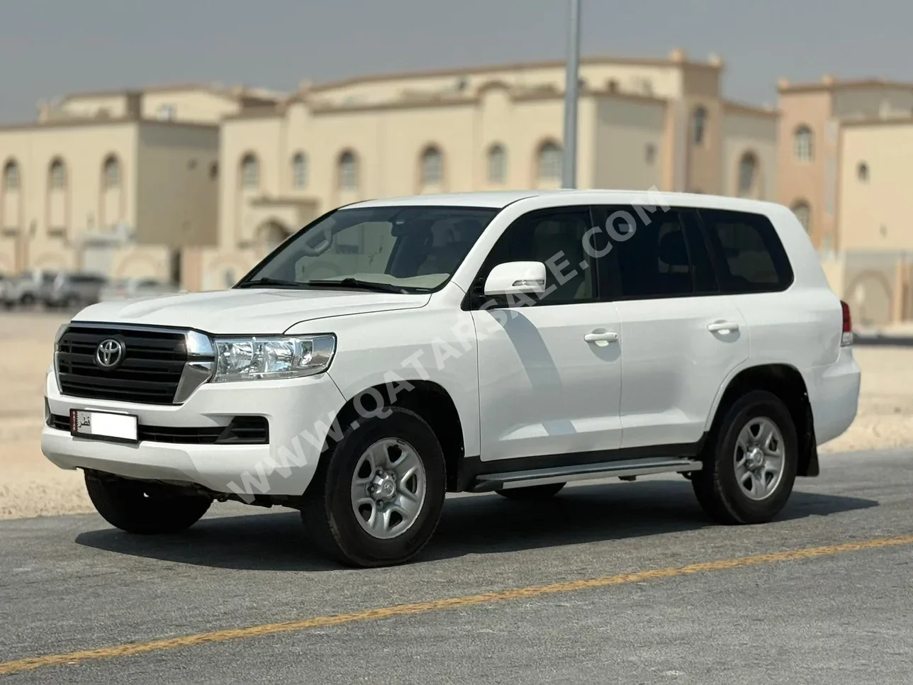 Toyota  Land Cruiser  GX  2018  Automatic  271,000 Km  6 Cylinder  Four Wheel Drive (4WD)  SUV  White