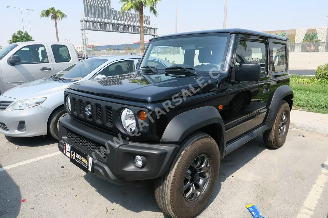 Suzuki  Jimny  2021  Manual  13,000 Km  4 Cylinder  Four Wheel Drive (4WD)  SUV  Black  With Warranty