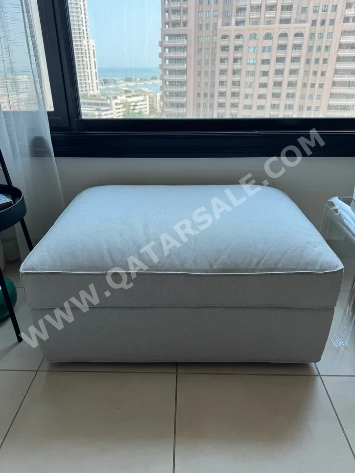 Sofas, Couches & Chairs Pouffe  - Gray