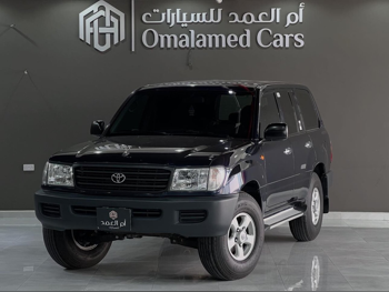 تويوتا  لاند كروزر  جي  1999  عادي  590,000 كم  6 سلندر  دفع رباعي  اس يو في  أزرق غامق