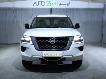 Nissan  Patrol  XE  2023  Automatic  34,300 Km  6 Cylinder  Four Wheel Drive (4WD)  SUV  White  With Warranty