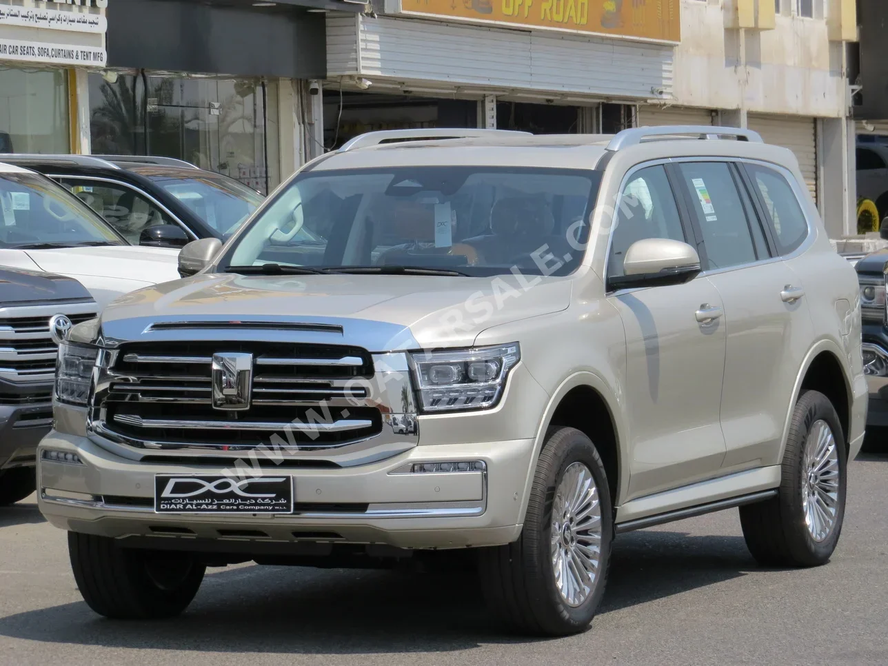 GWM  Tank  500  2025  Automatic  0 Km  6 Cylinder  Four Wheel Drive (4WD)  SUV  Gold  With Warranty