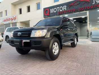 Toyota  Land Cruiser  G  2007  Manual  207,000 Km  6 Cylinder  Four Wheel Drive (4WD)  SUV  Black