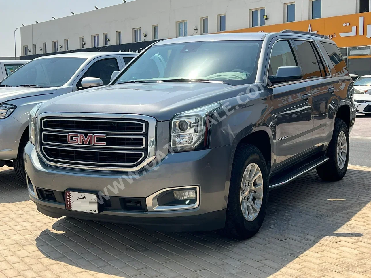 GMC  Yukon  2019  Automatic  135,000 Km  8 Cylinder  Four Wheel Drive (4WD)  SUV  Gray
