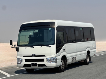 Toyota  Coaster  2020  Manual  145,000 Km  4 Cylinder  Rear Wheel Drive (RWD)  Van / Bus  White
