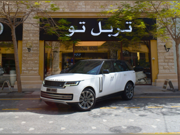 Land Rover  Range Rover  Vogue HSE  2024  Automatic  34,750 Km  8 Cylinder  Four Wheel Drive (4WD)  SUV  White  With Warranty