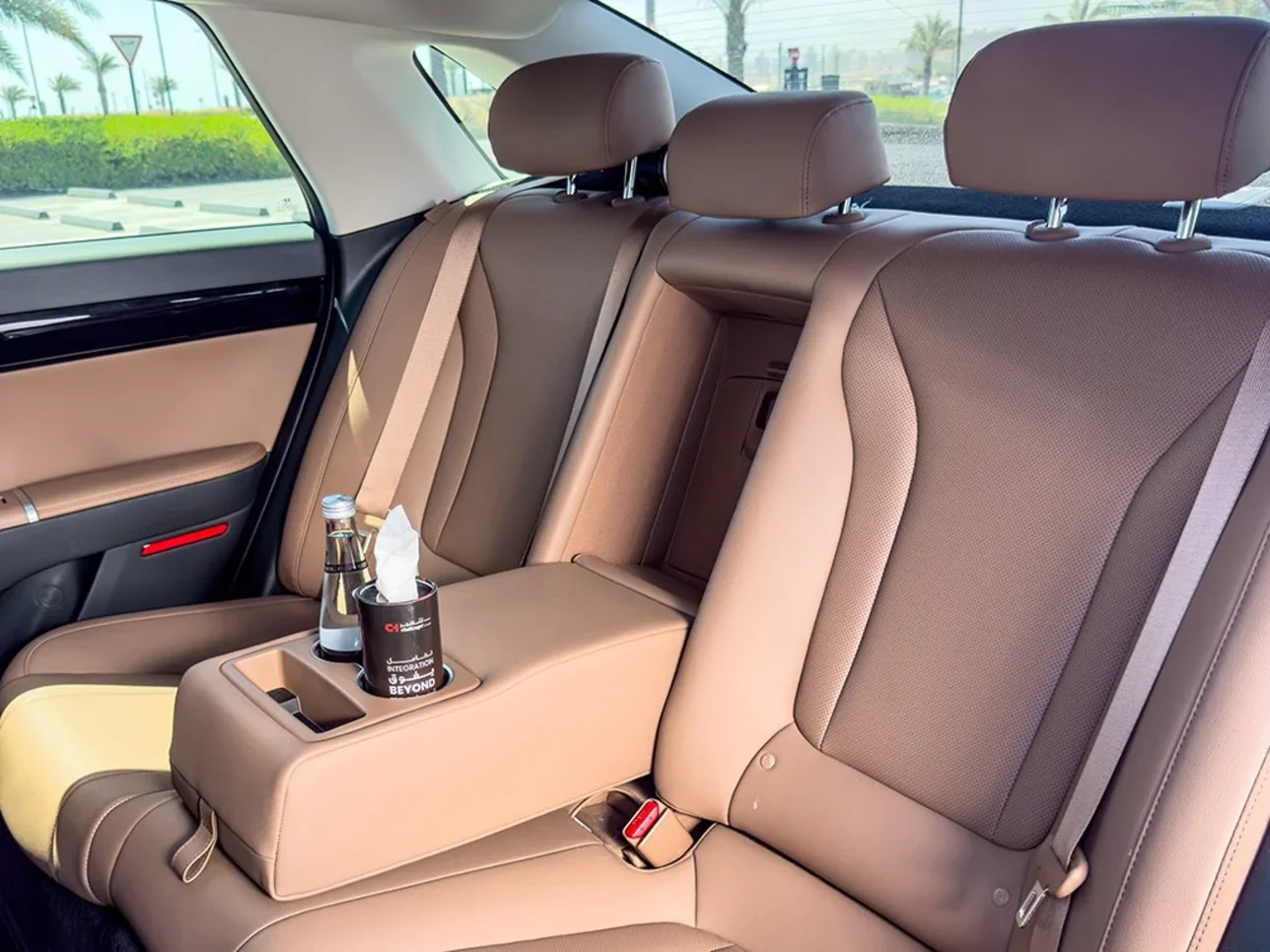 هيونداي  ازيرا  6 سلندر  سيدان  أسود  2025