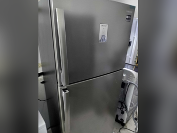 Samsung  Bottom Freezer Refrigerator  - Gray