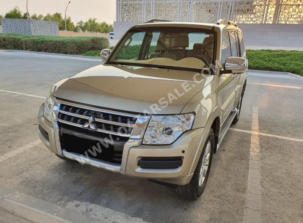 Mitsubishi  Pajero  GLS  2017  Automatic  80,500 Km  6 Cylinder  Four Wheel Drive (4WD)  SUV  Beige Metalic