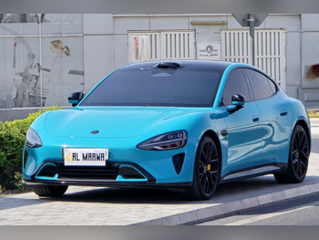 Xiaomi SU7 Max 2024 Automatic 30,000 Km 0 Cylinder All Wheel Drive (AWD) Sedan Blue