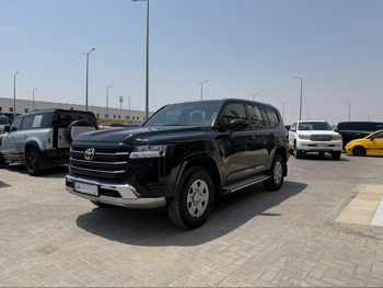 Toyota  Land Cruiser  GX  2023  Automatic  88,000 Km  6 Cylinder  Four Wheel Drive (4WD)  SUV  Black  With Warranty