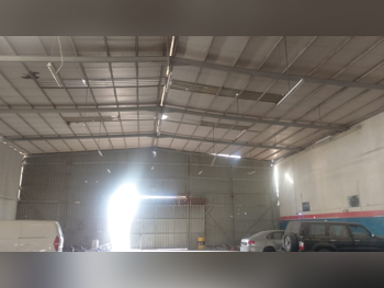 مخازن و مستودعات - الريان  - المنطقة الصناعية  -المساحة: 1000 متر مربع